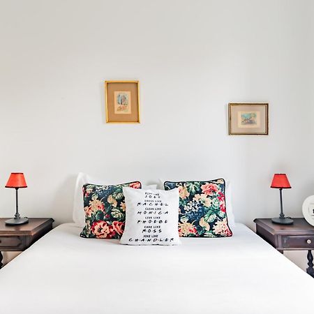 Monica'S Place A Friends' Inspired Apartment Lisboa Ngoại thất bức ảnh